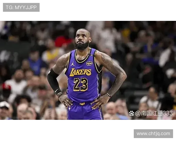 詹皇41岁助湖人三连胜 放下刷分显大局 詹皇41岁助湖人三连胜 放下刷分显大局