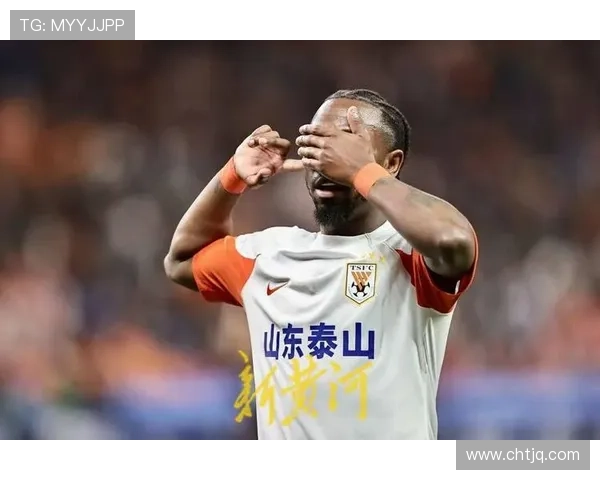 牟鹏飞神勇扑救助泰山9射0球